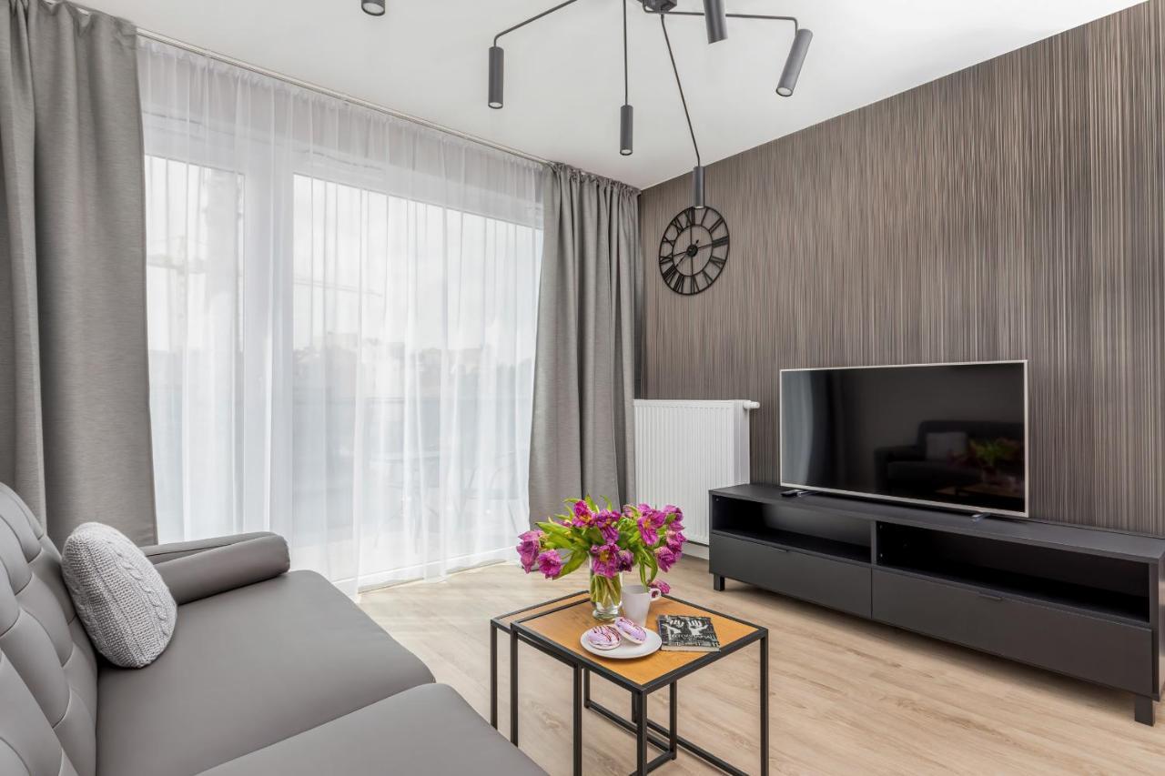 Modern Center By Renters