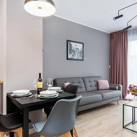 Modern City Center Apartments By Noclegi Renters Poznań Esterno foto
