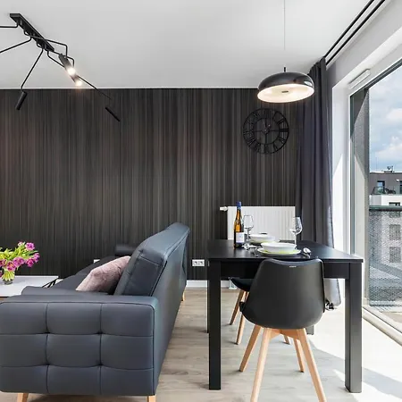 Modern City Center Apartments By Noclegi Renters Poznań Esterno foto