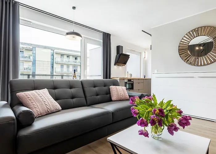 Modern City Center Apartments By Noclegi Renters