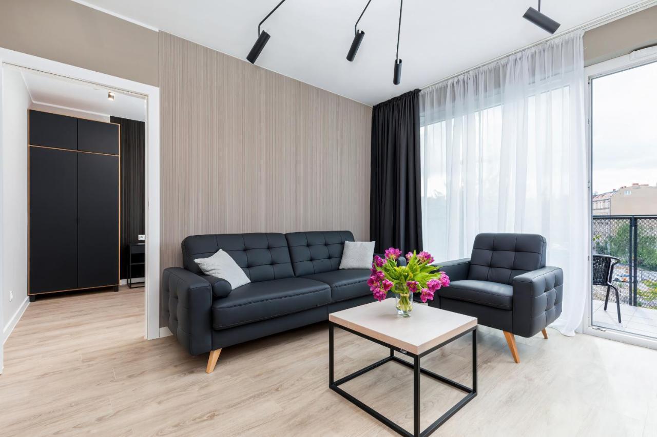 Modern Center By Renters *