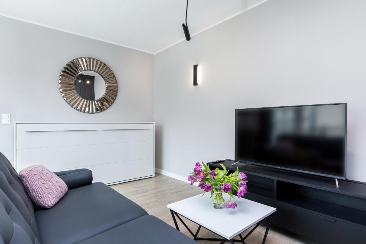 Modern Center By Renters Apartmán
