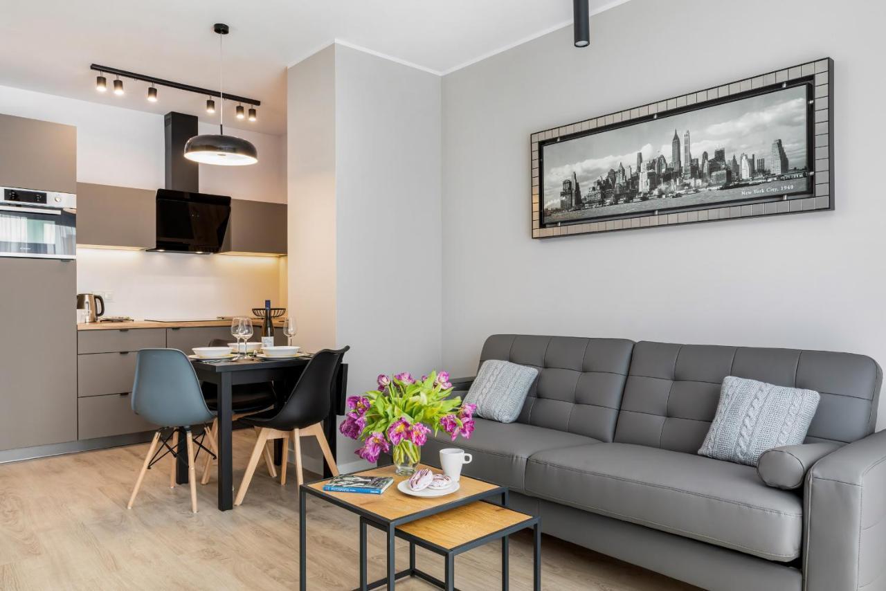 Modern Center By Renters Apartmán