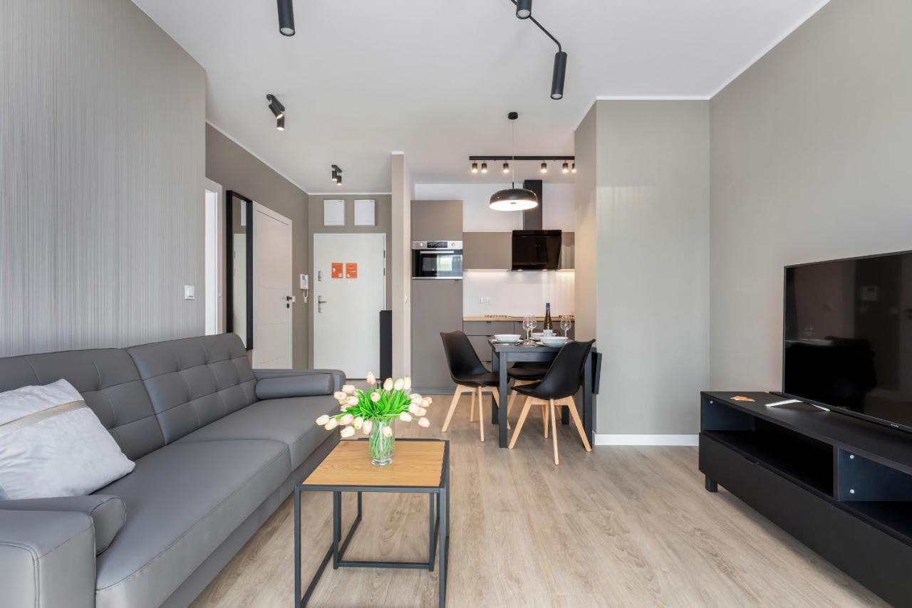 Modern Center By Renters